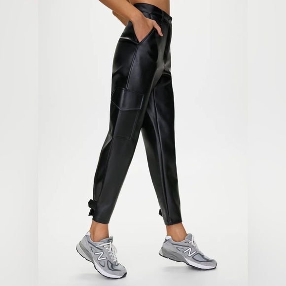 Aritzia || Wilfred Free Modern Cargo Pant Black Faux Leather 0 - Picture 2 of 12